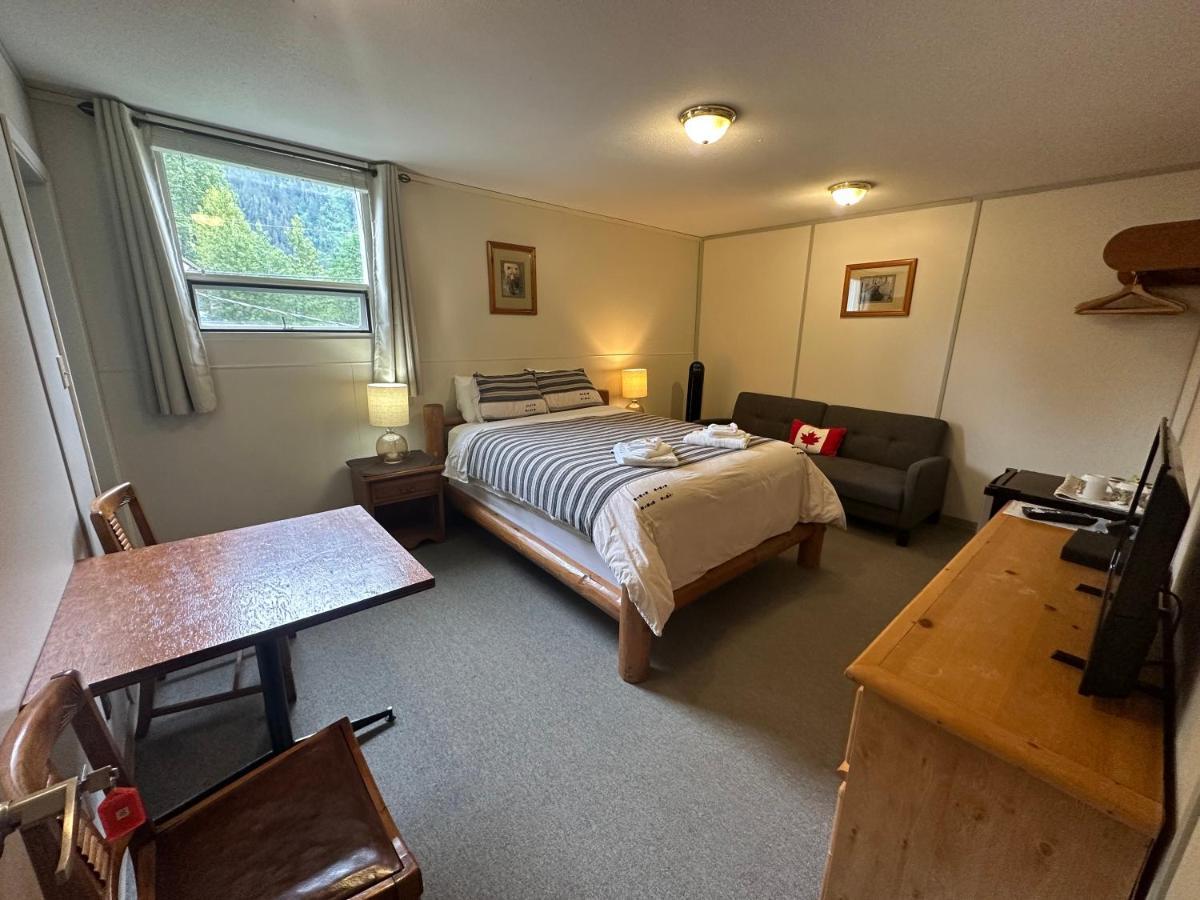Stewart Mountain Lodge エクステリア 写真