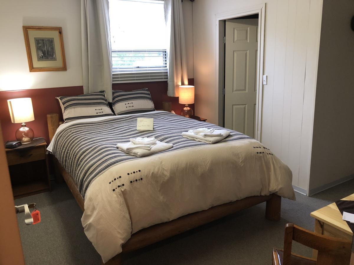 Stewart Mountain Lodge エクステリア 写真