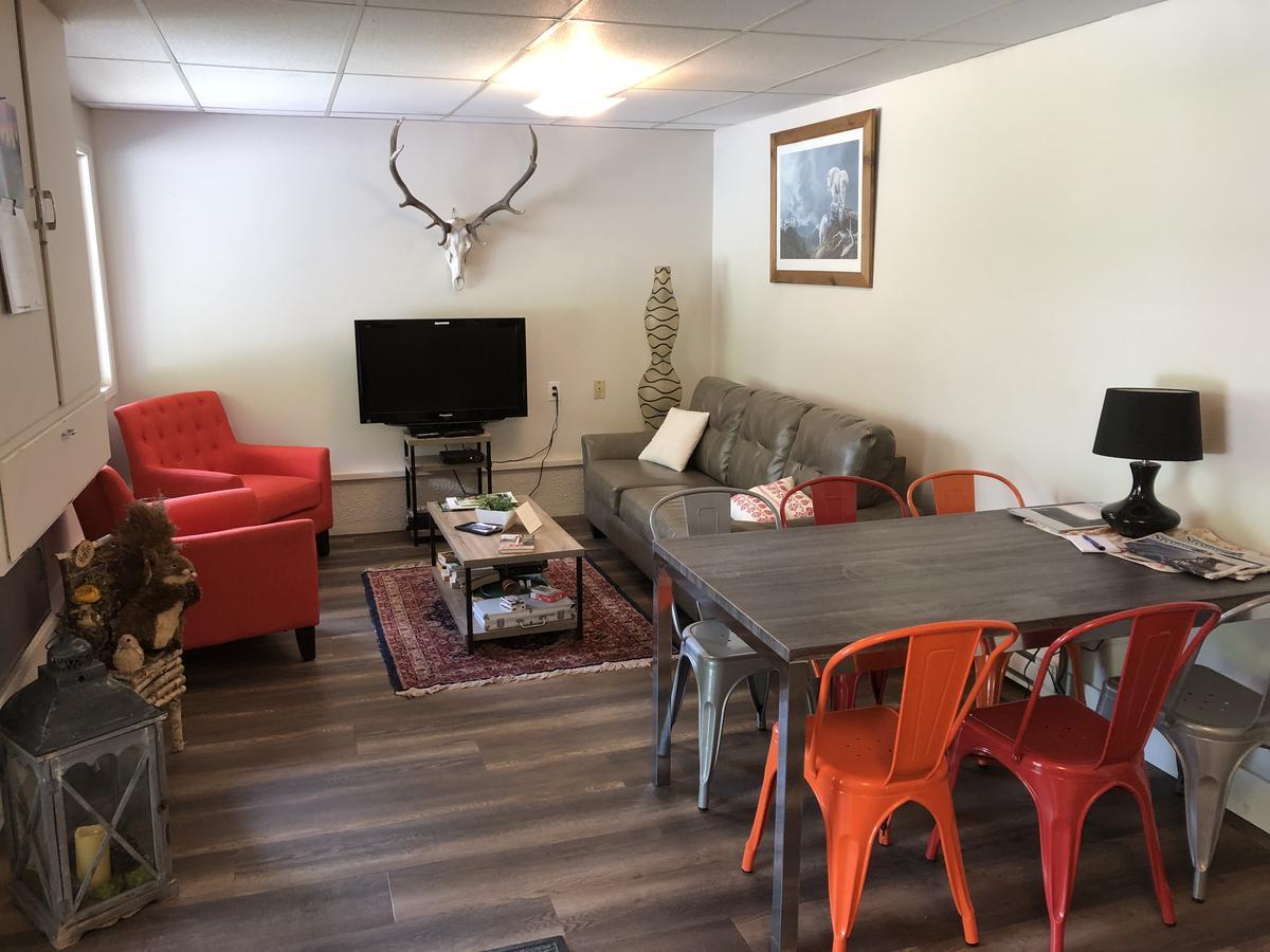 Stewart Mountain Lodge エクステリア 写真