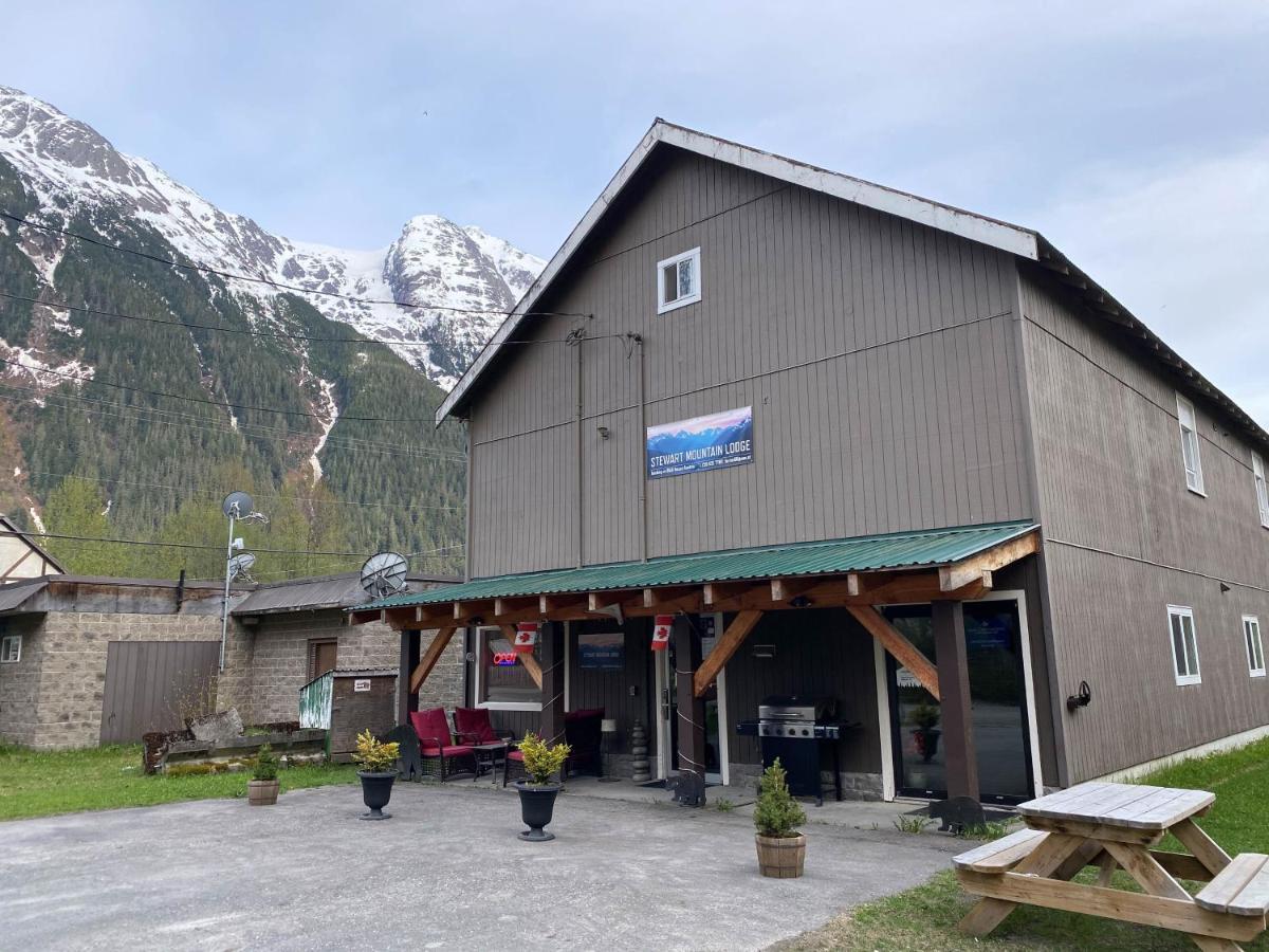 Stewart Mountain Lodge エクステリア 写真