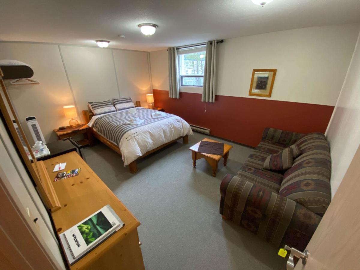 Stewart Mountain Lodge エクステリア 写真